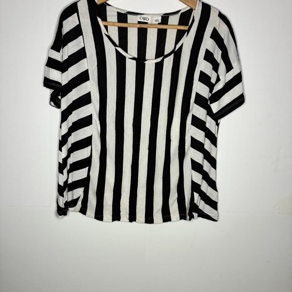 Cato black and white vertical striped crop top